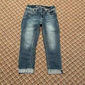 Wallflower Capri pants